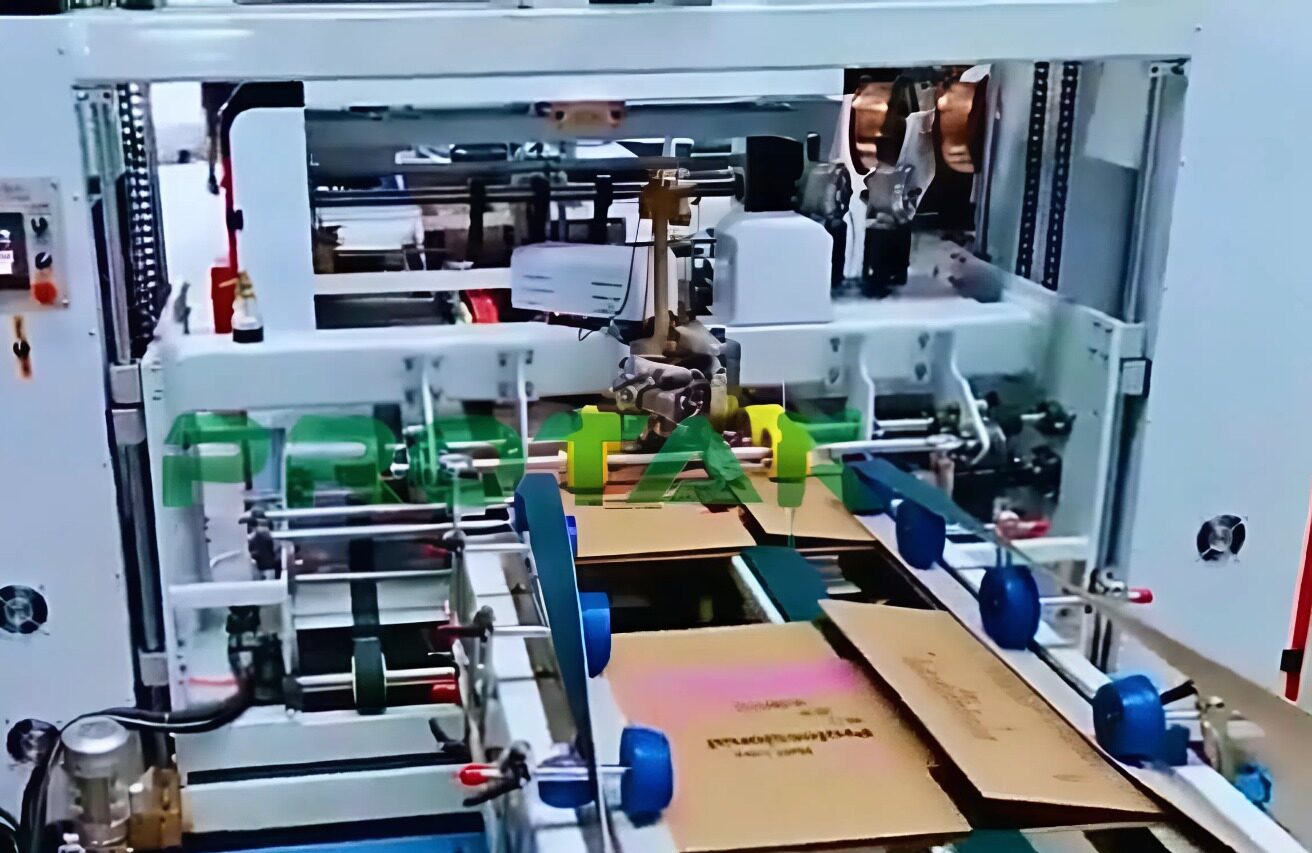 Keo Nhiệt Dán Mép Thùng Carton